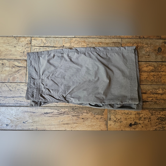 Marmot Mens Shorts Size 30 - Picture 7 of 7